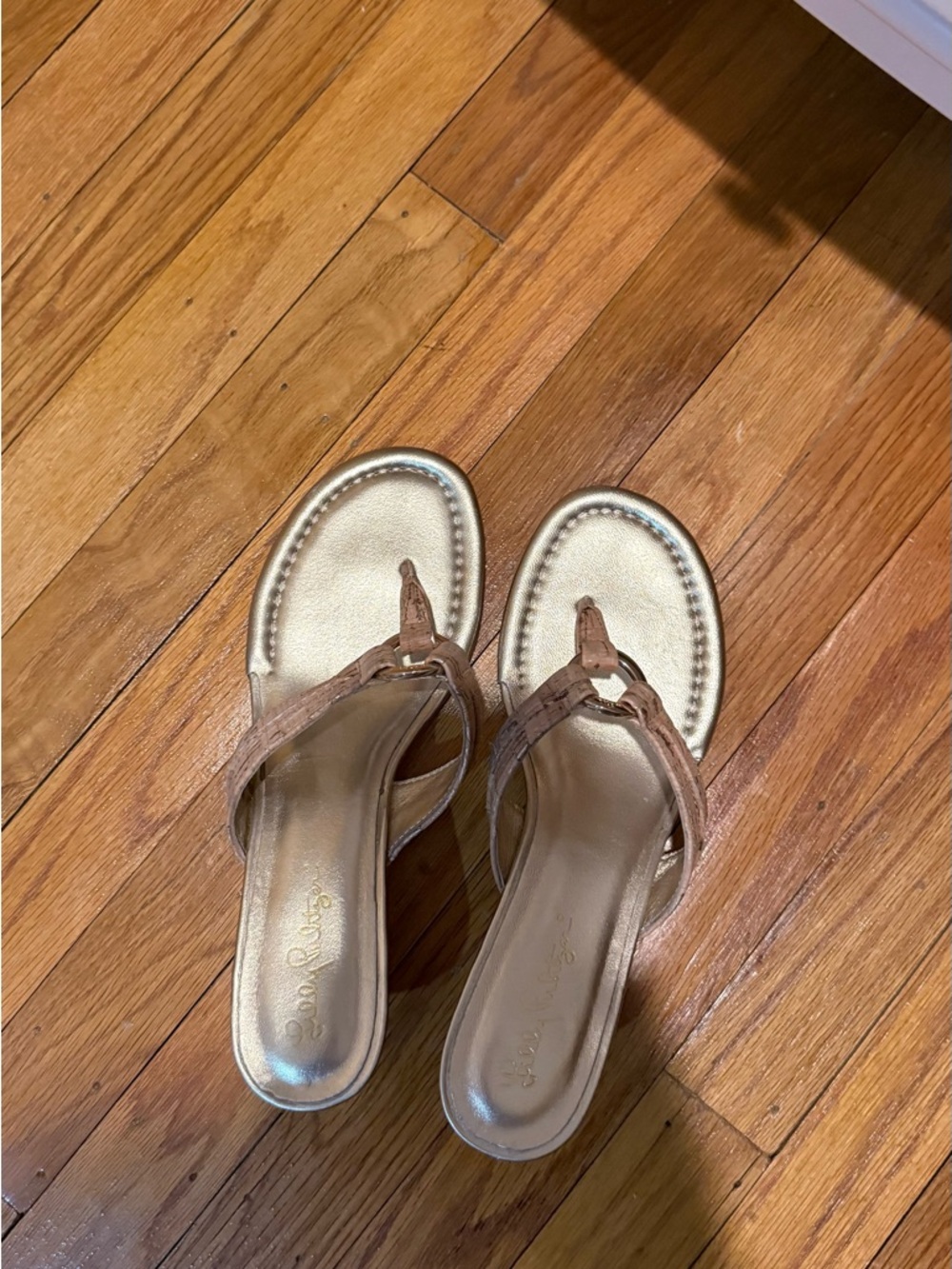 Lilly Pulitzer Gold Foot Sandals